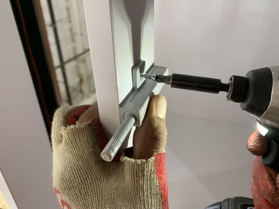 Picture of Push open1